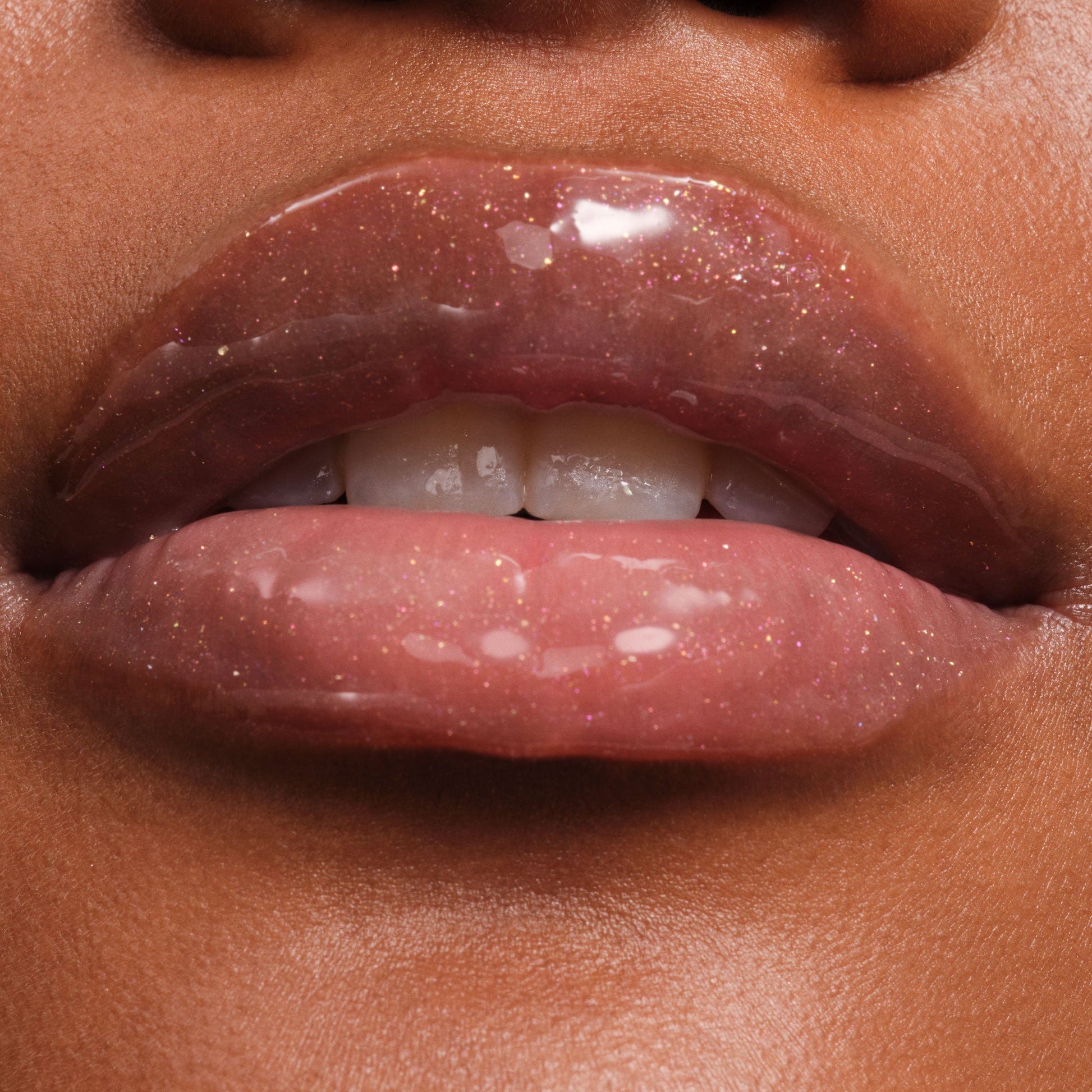 phyto-glow-lip-balm-shimmer-stardust-u8 NATR-10131-Phyto-Glow-Lip-Hover-Stardust.jpg